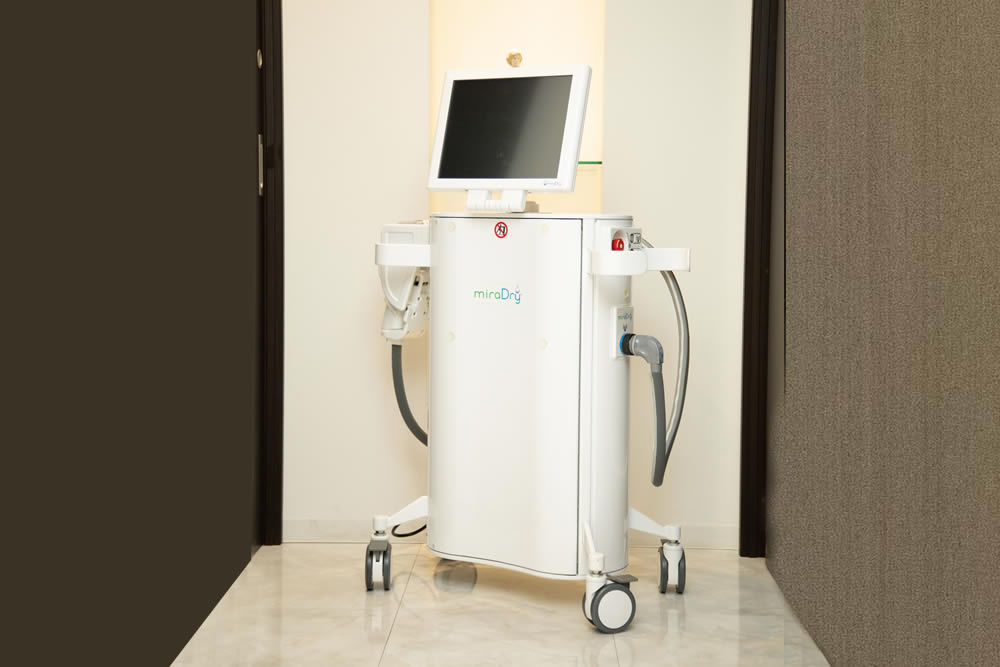 機器を用いたスキンクリニック (皮膚科診療プラクティス) 機器を用いたスキンクリニック (皮膚科診療プラクティス) 機器を用いた